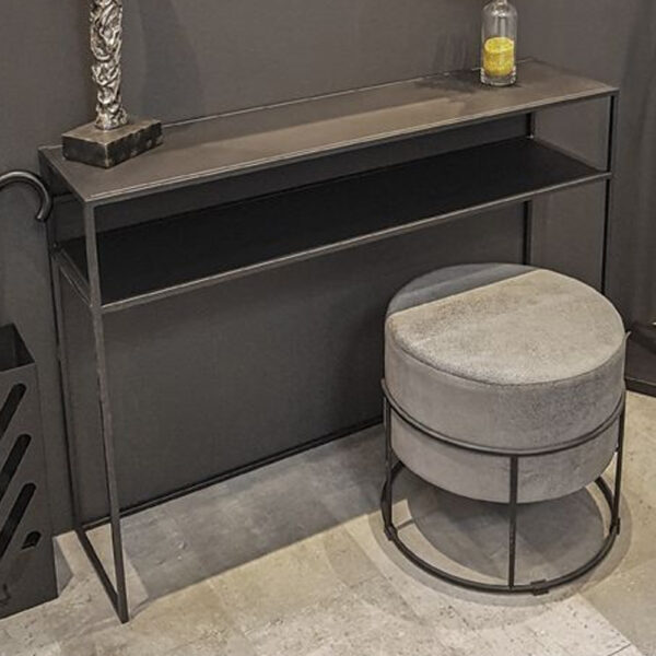 Bernalillo Metal Console Table With Undershelf In Black